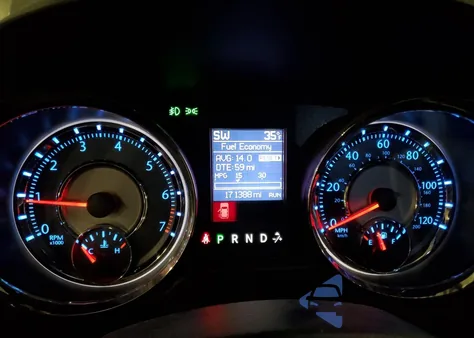 2012 Chrysler Town & Country Touring из США, поврежденный, VIN 2C4RC1BGXCR325845